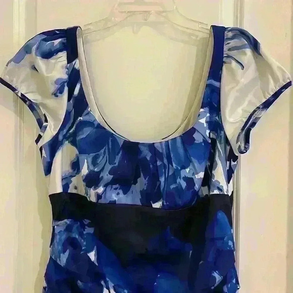 Suzi Chin for Maggy Boutique Scrunched Dress - Picture 2 of 7